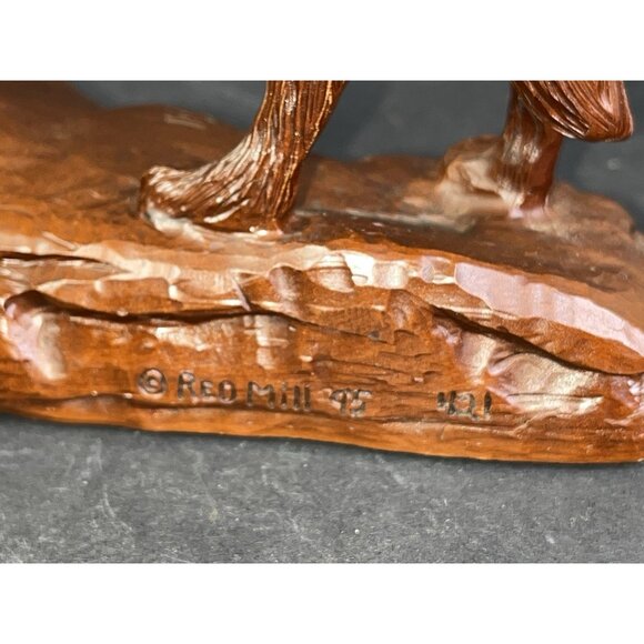 Rare Coyote Figurine Howling Western Standing On Rocks Vtg 1995 7.5" Red Mill - Picture 4 of 7